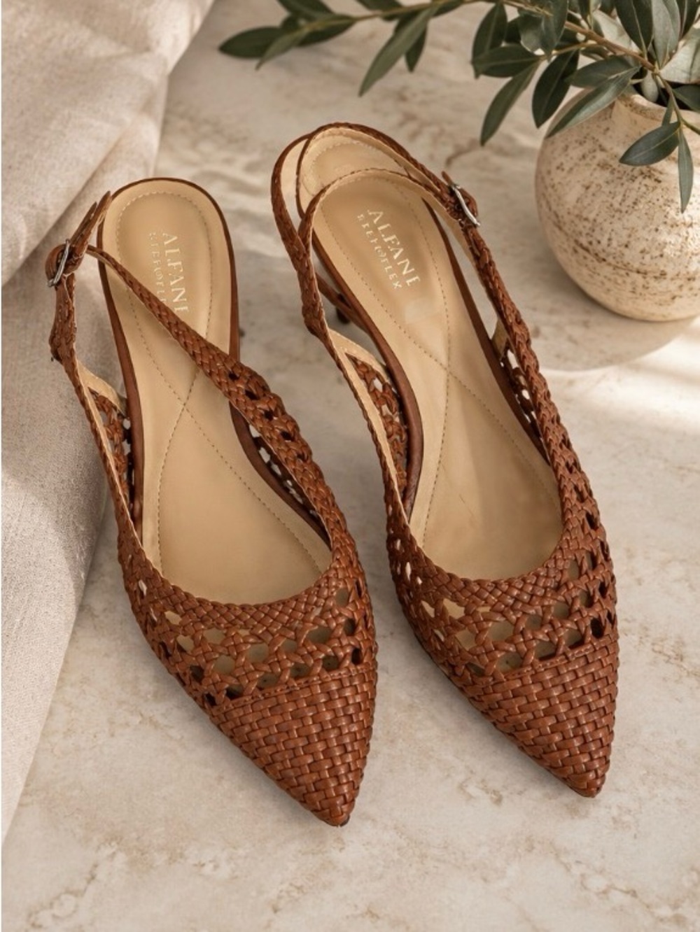 Alfani cognac Brown Woven Pointed-Toe Slingback Mules kitten heel fall 9